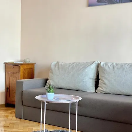 Top Centre Apartment For 4 Persons アパート ブルガス