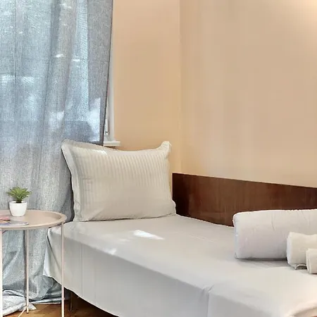 アパート Top Centre Apartment For 4 Persons *