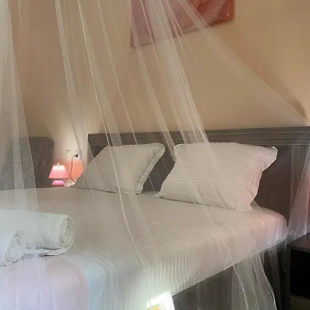 Top Centre Apartment For 4 Persons アパート ブルガス